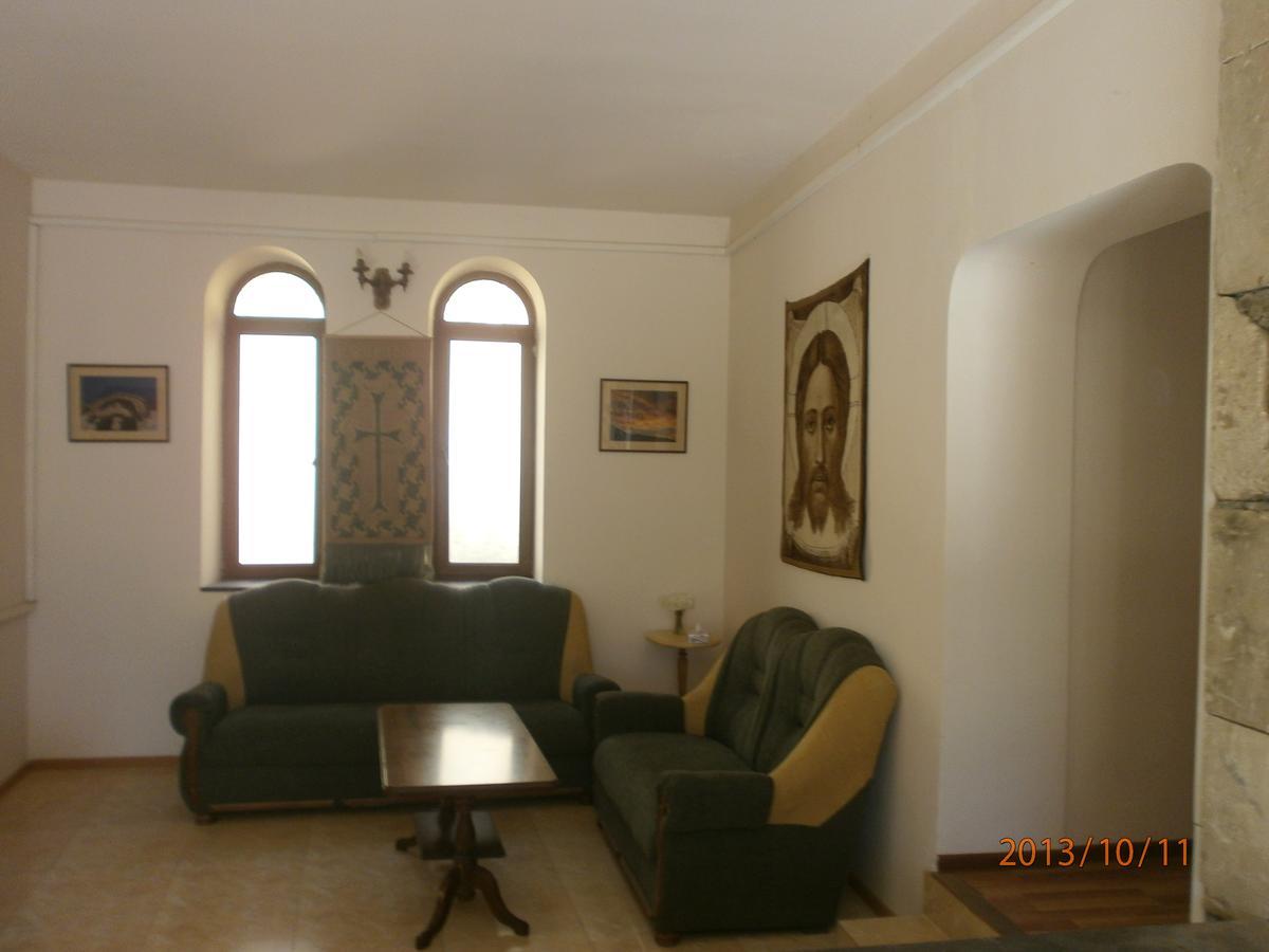 Noravank'S Hotel Areni Exterior photo